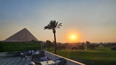 زاوية هرم الحديقة