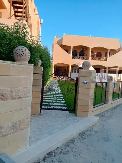 Halfmoon House fully air-conditioned