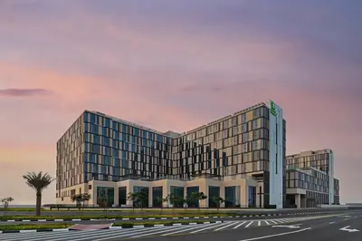 Holiday Inn Dubai Al-Maktoum Airport by IHG