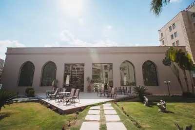 Grand Pyramids Hotel