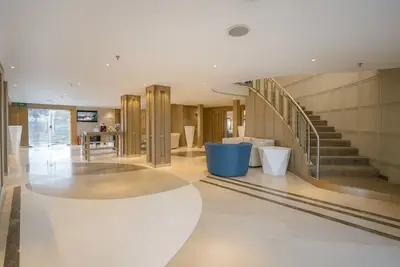 النيل Cruise Fantasy كُلّ جمعة مِنْ أسوانِ 3 ليالِ وكُلّ الإثنين مِنْ Luxor 4 ليالِ