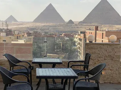 تجارب الهرم في