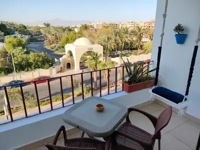 مجمع لوتس الاستوديو بالقرب من الماماشا