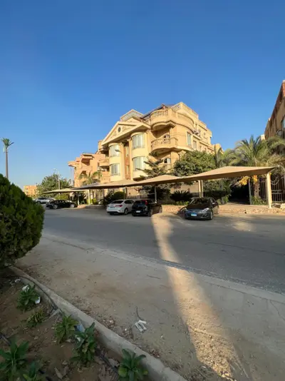 مسبح الزجاج