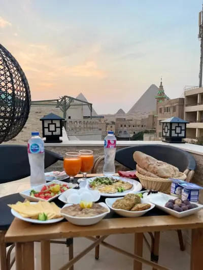 فندق لوكاندا بيراميدز