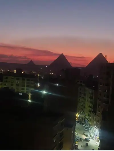 حجر هرم جديد