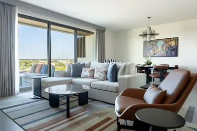 فريزر سويتس الليوان